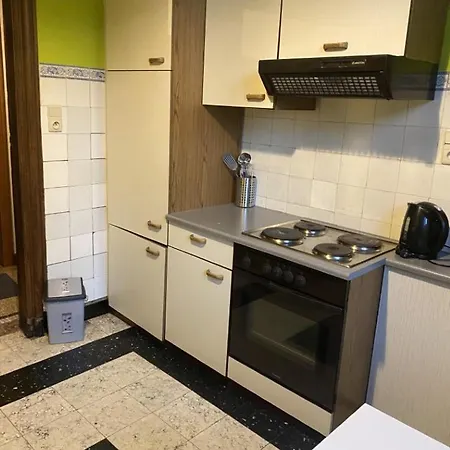 La Diligence 雅尔莱